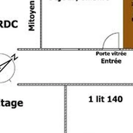 Cosy Avec Mezzanine, Cour Privative Et Espace à - Fr-1-426-478 Rochetrejoux
